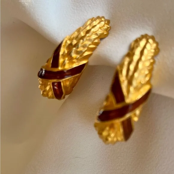 Vintage Karl Lagerfeld Clip on Earrings - Picture 10 of 16